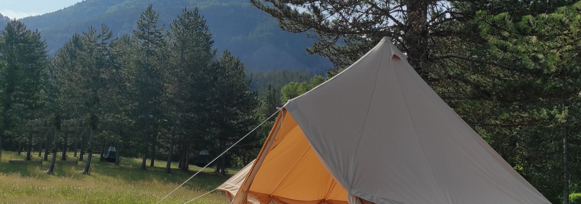 tente-bell-camping-nature-04-la-motte-du-caire